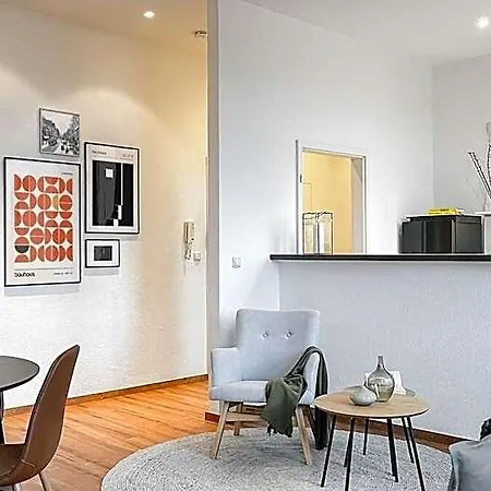 Szálloda Moka Living-sunset Apt, Kingbed, Wifi, Netflix
