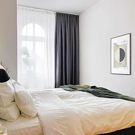 Hotel Moka Living-sunset Apt, Kingbed, Wifi, Netflix 4*