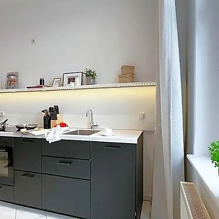 Moka Living-sunset Apt, Kingbed, Wifi, Netflix Magdeburgo